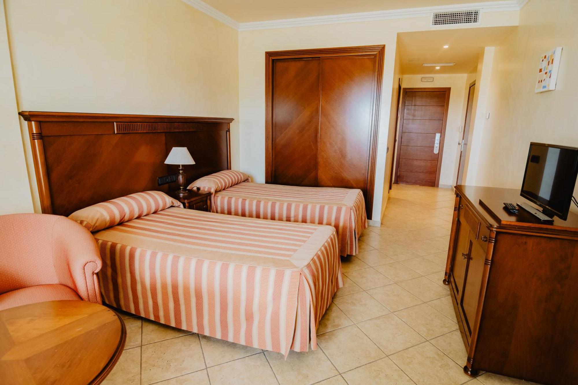 Hotel Hacienda Don Manuel Granja de Torrehermosa Extérieur photo